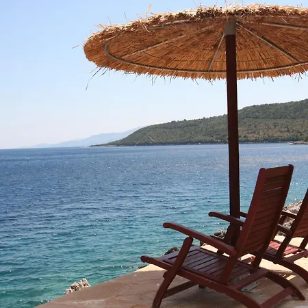 Seafront Eva, Lefkada,greece Marantochori