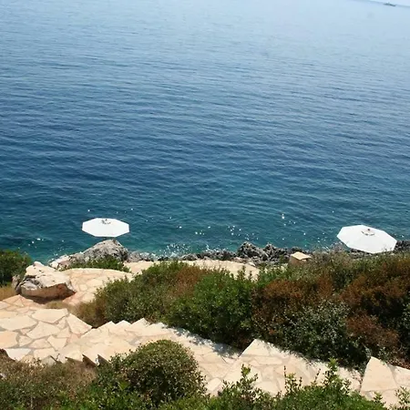 Seafront Eva, Lefkada,greece Marantochori